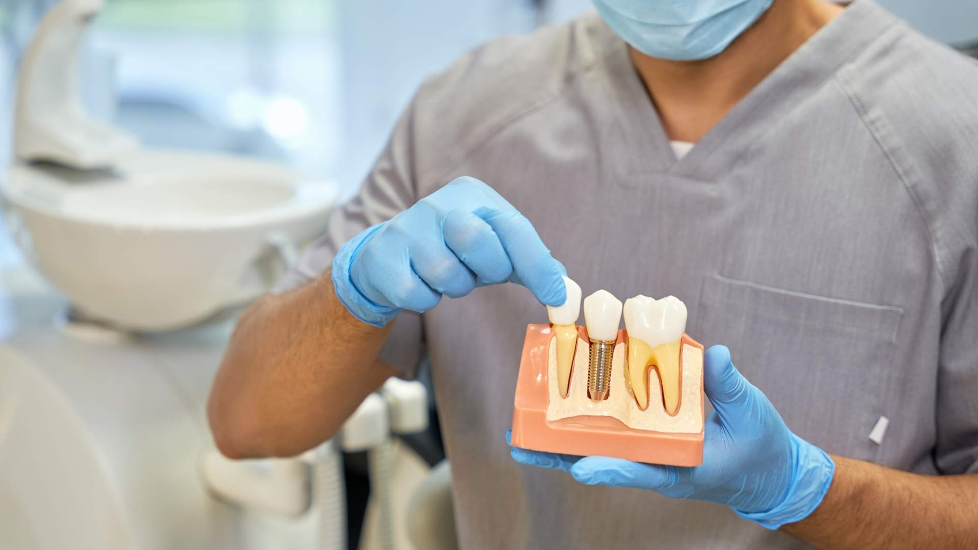 Fallo implante dental tardío